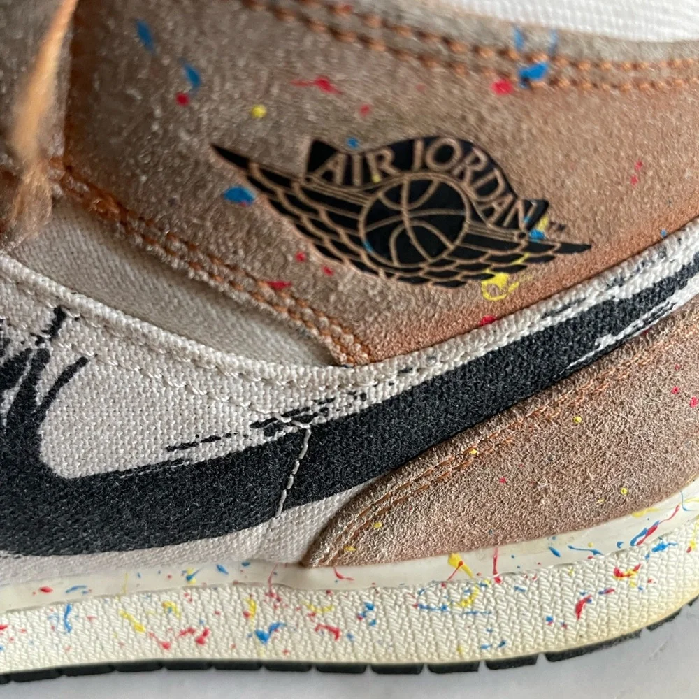 Nike Kids High-Top Sneakers in Beige, Black, Tan with Multicolor Speckle
